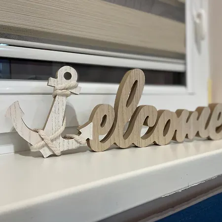 T Place 1 Апартамент *